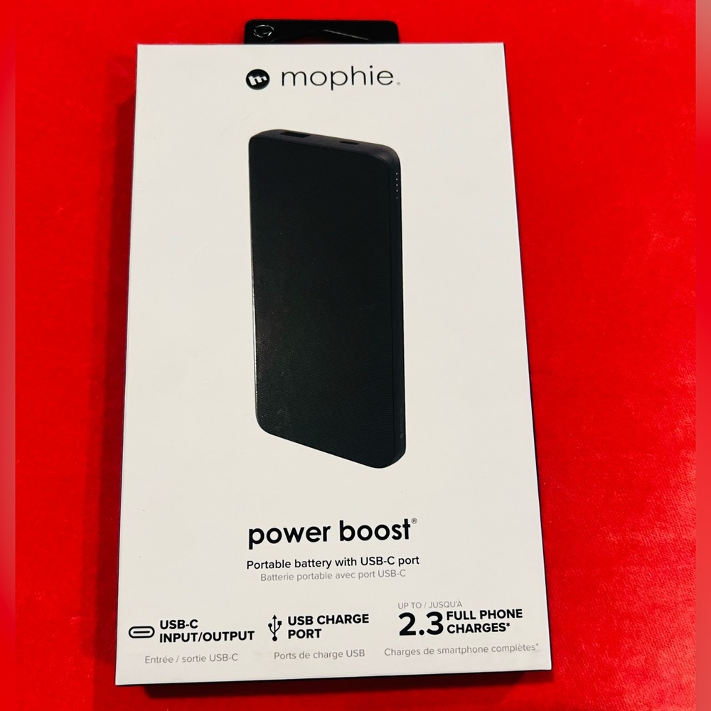 NWOT Mophie Power Boost (10K)- Black